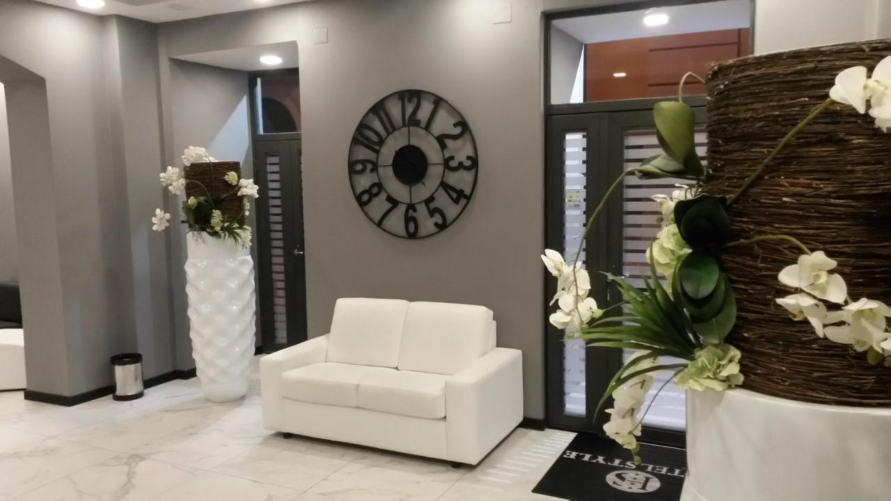 Sweet Central Hotel 카세르타 외부 사진