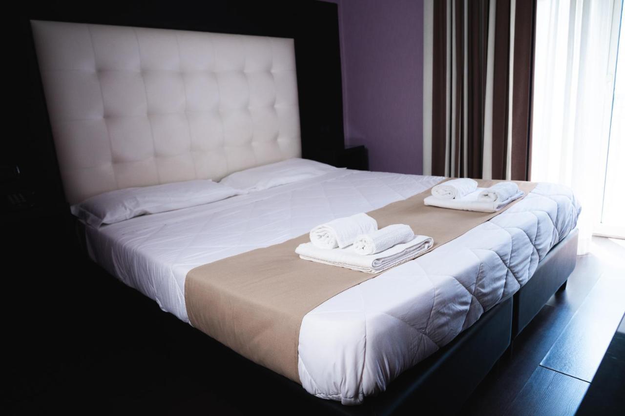 Sweet Central Hotel 카세르타 외부 사진